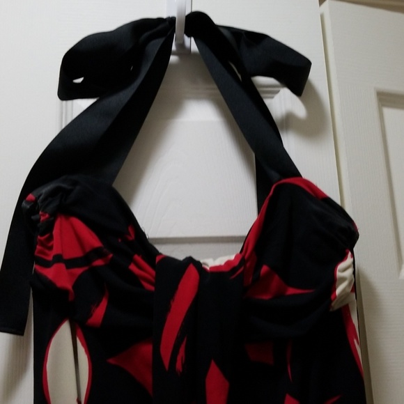 Heart & Soul Halter Dress - Picture 2 of 6